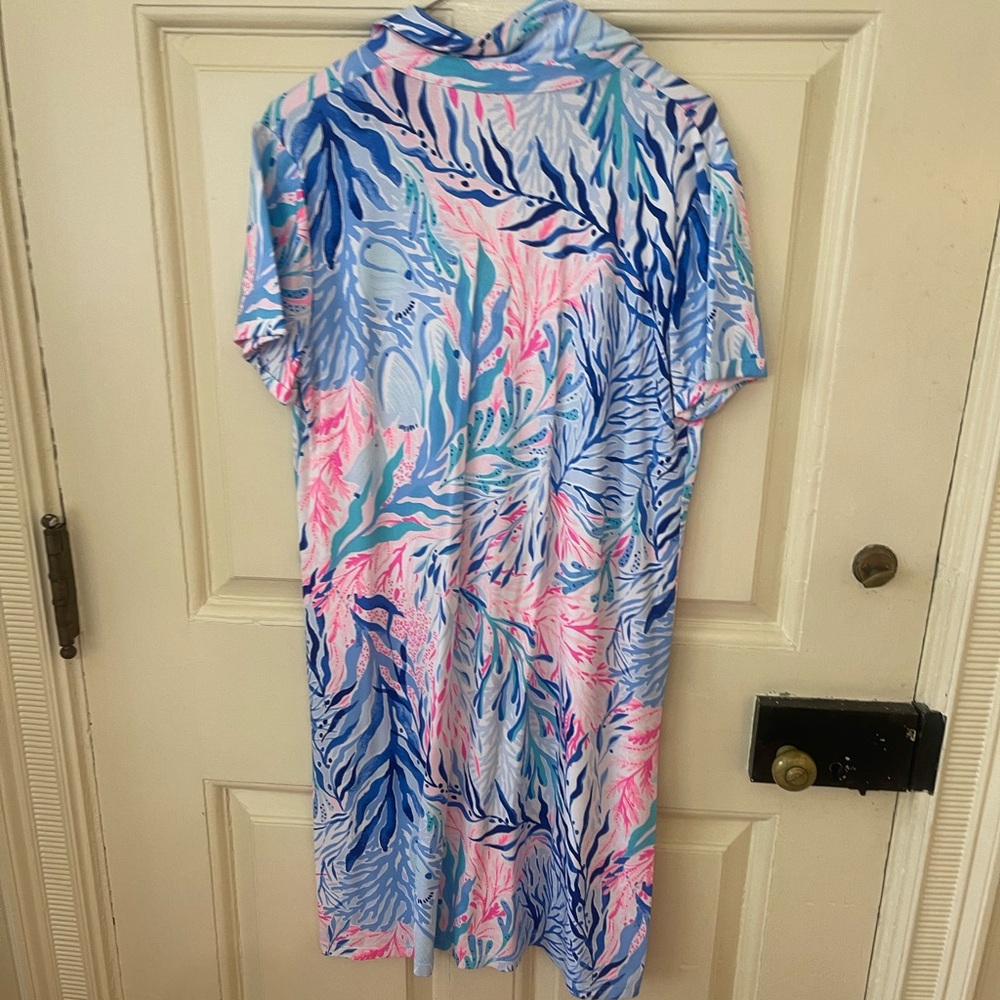 Lilly Pulitzer dress 
Colorful Leaf Print Dress